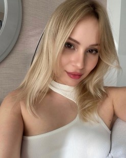 Фото проститутки Оля №1 в городе Гулькевичи